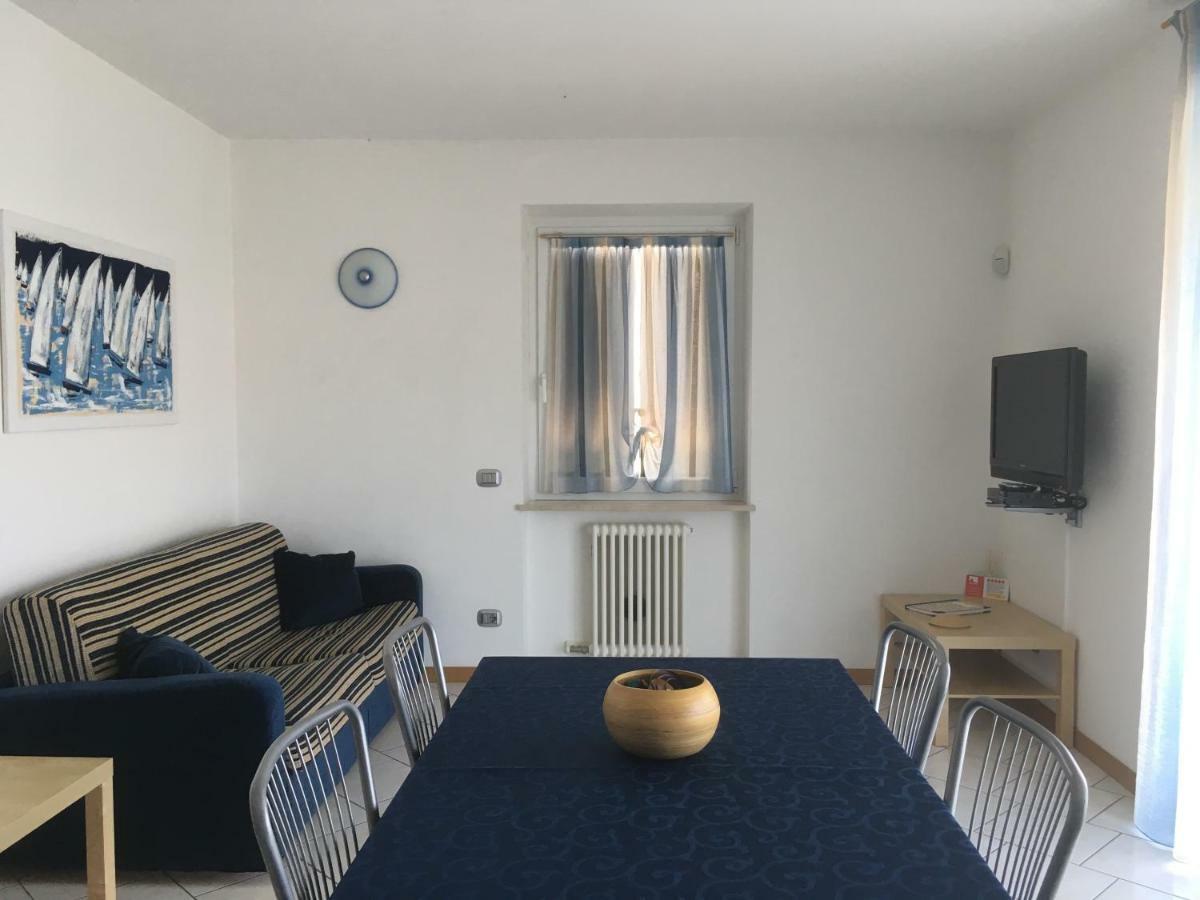 Mary Apartments Brenzone sul Garda Exterior foto
